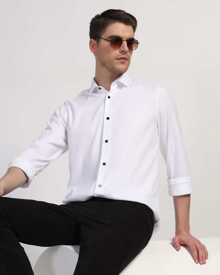 Casual White Solid Shirt - Sula