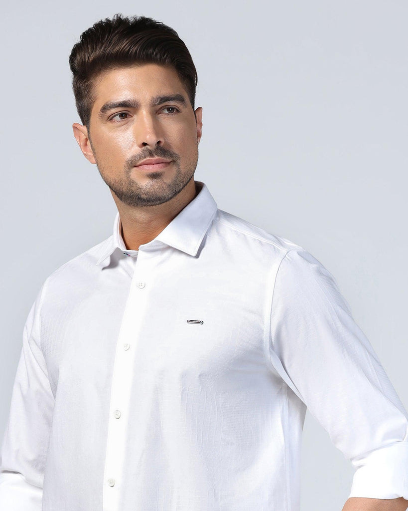 Casual White Textured Shirt - Forest