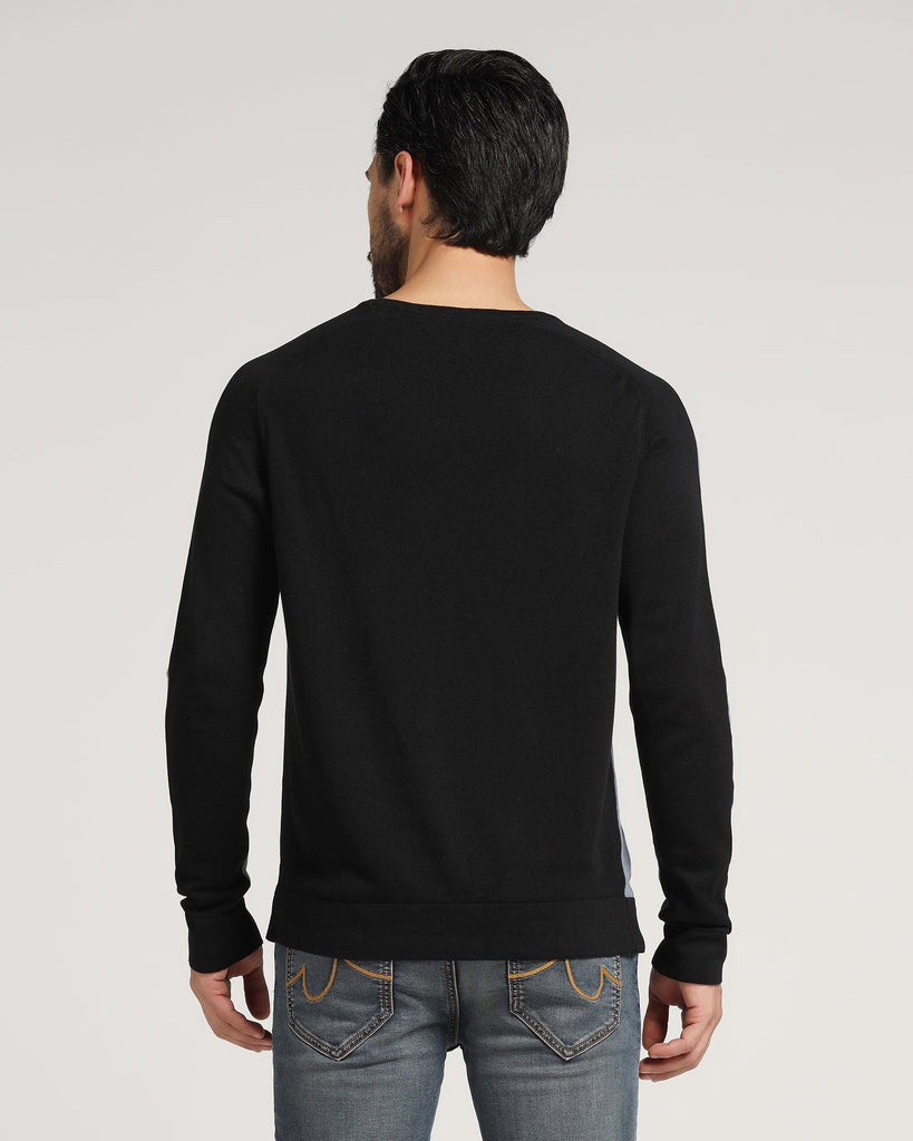 Crew Neck Black Solid Sweater - Joseph