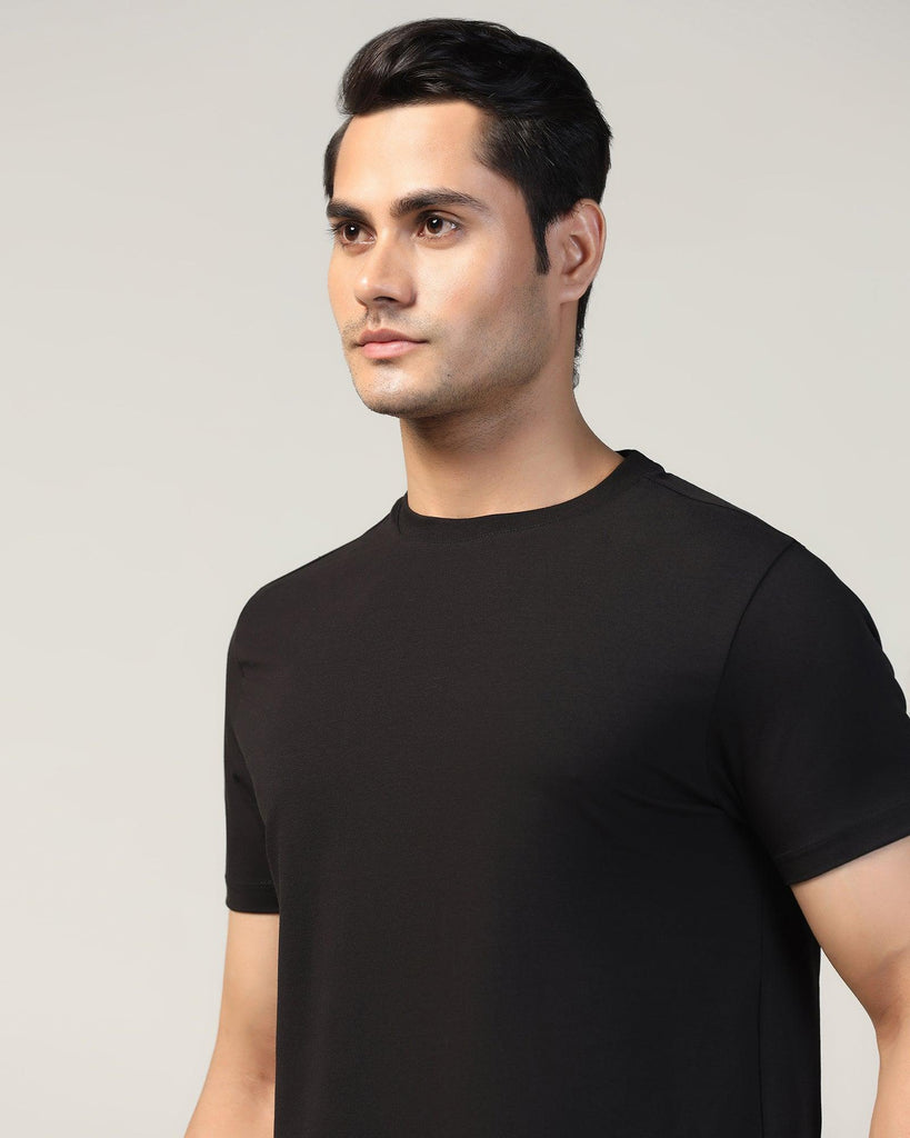 Crew Neck Black Solid T-Shirt - Noah