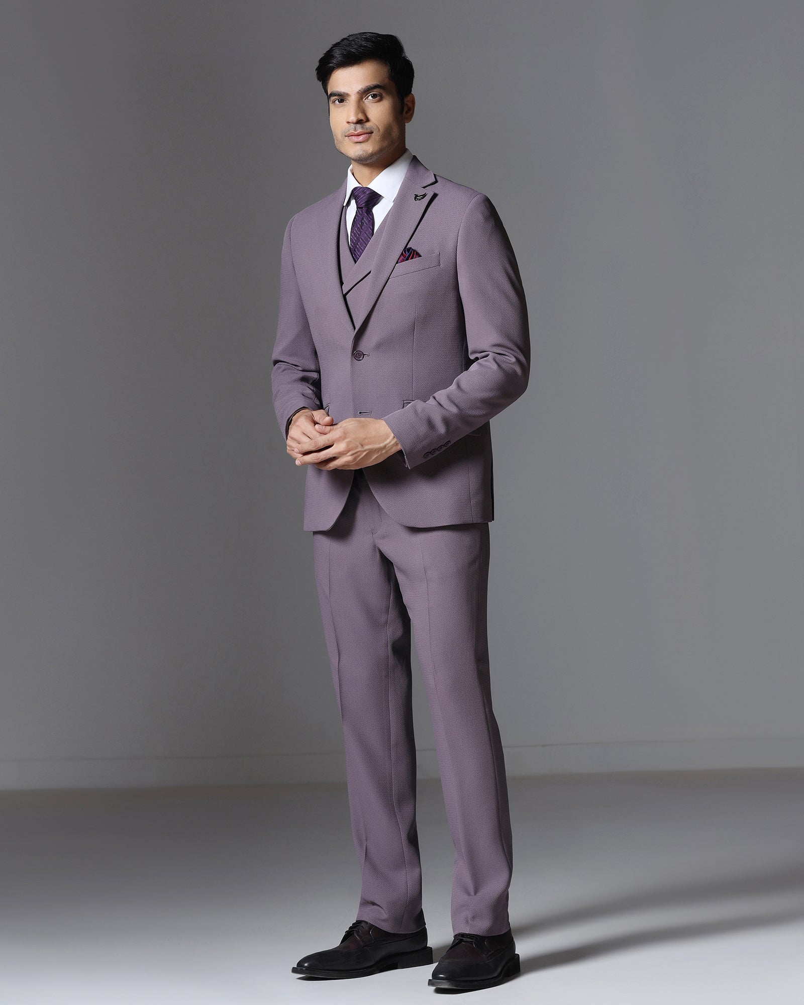 Dusty Pink Three Piece Textured Suit - Gioni