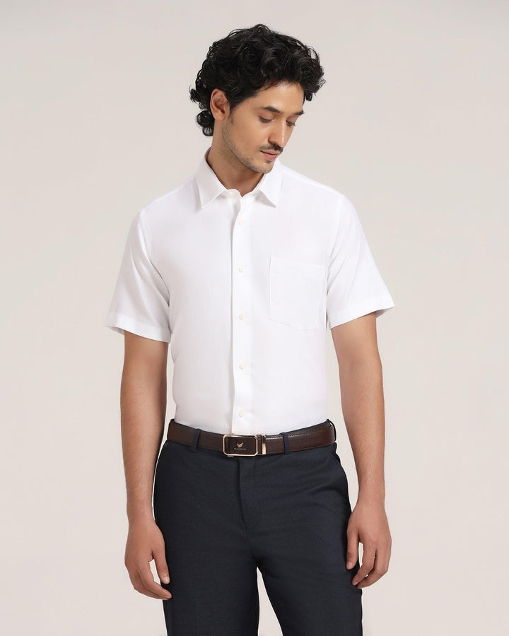 Formal Half Sleeve White Solid Shirt - Beetle