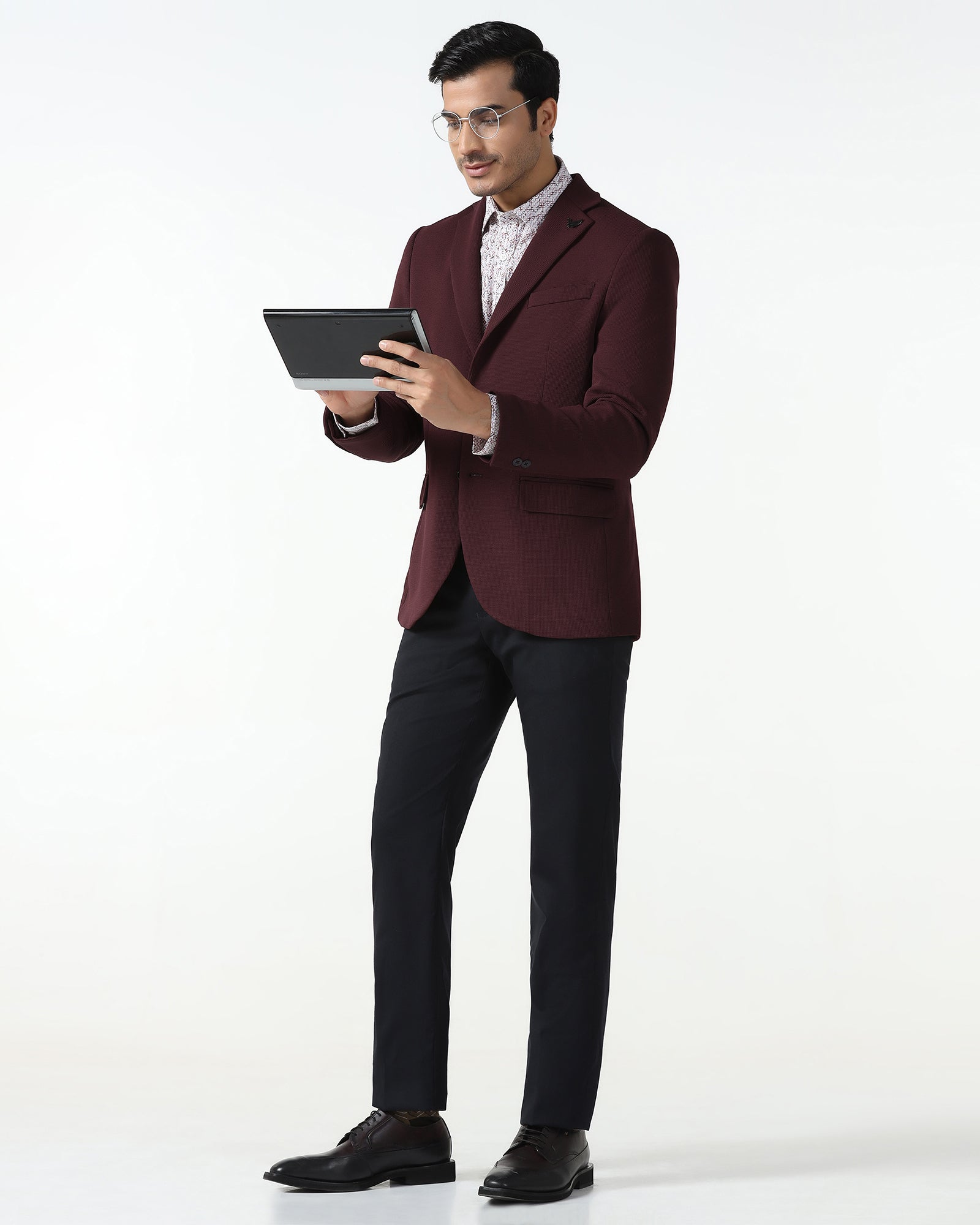 Formal Maroon Textured Blazer - Rismo