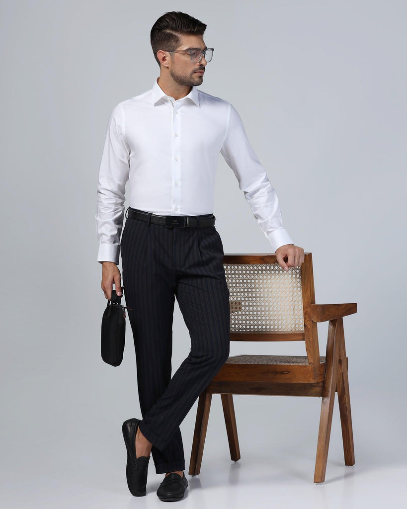 Formal White Solid Shirt - Amber