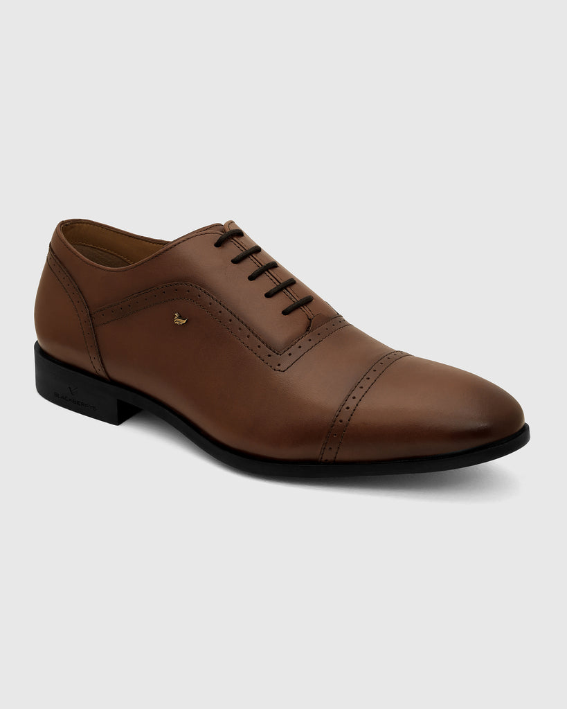 Leather Tan Solid Oxford Shoes - Venus