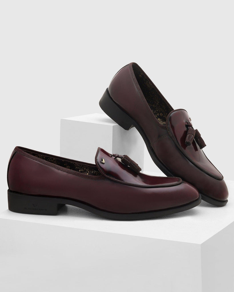 Leather Burgandy Solid Slip On Shoes - Rubber