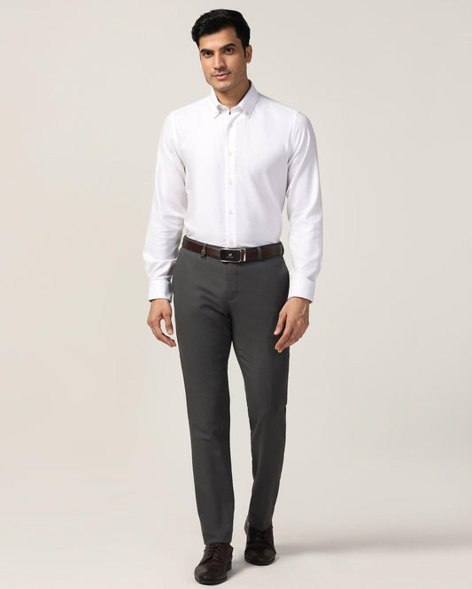 Luxe Slim Comfort B-95 Formal Olive Textured Trouser - Bugati