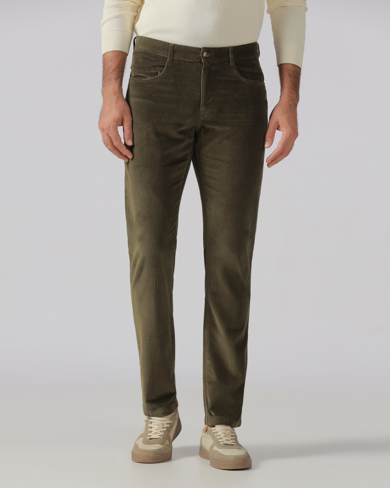 Moss Solid Khakis - Veil
