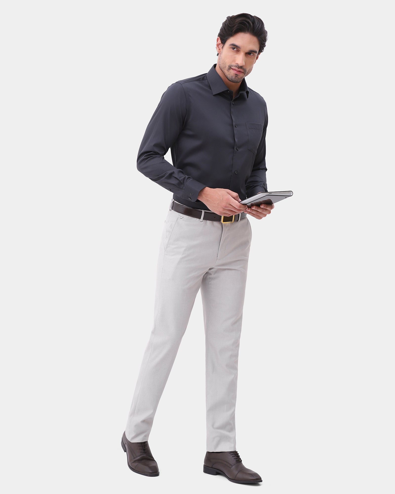 Off White Textured Trouser - Jisu