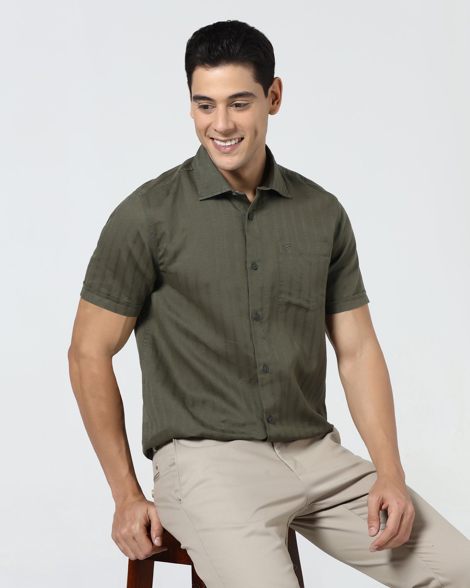 Olive Half Sleeve Linen Stripe Shirt - Sanhok