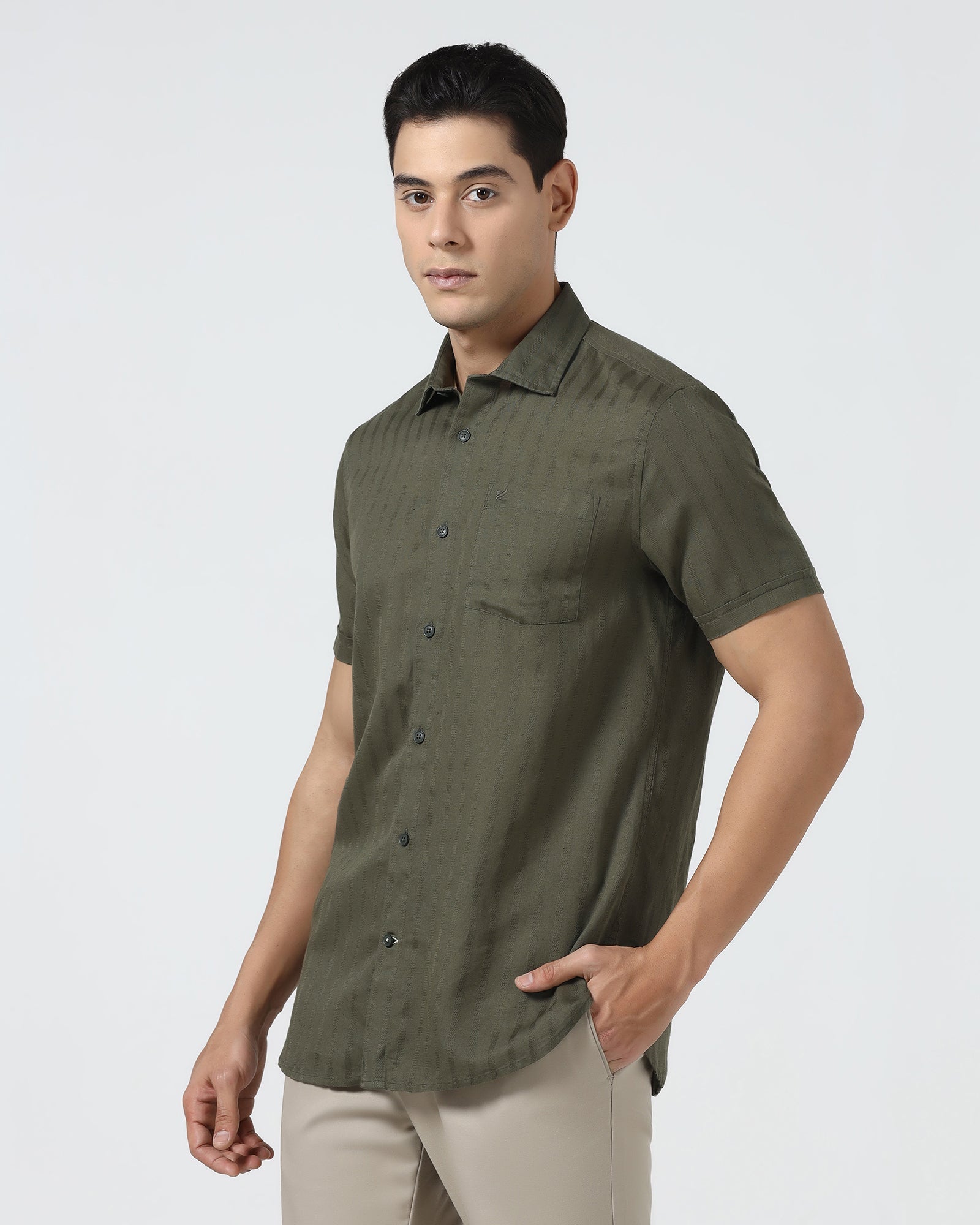 Olive Half Sleeve Linen Stripe Shirt - Sanhok