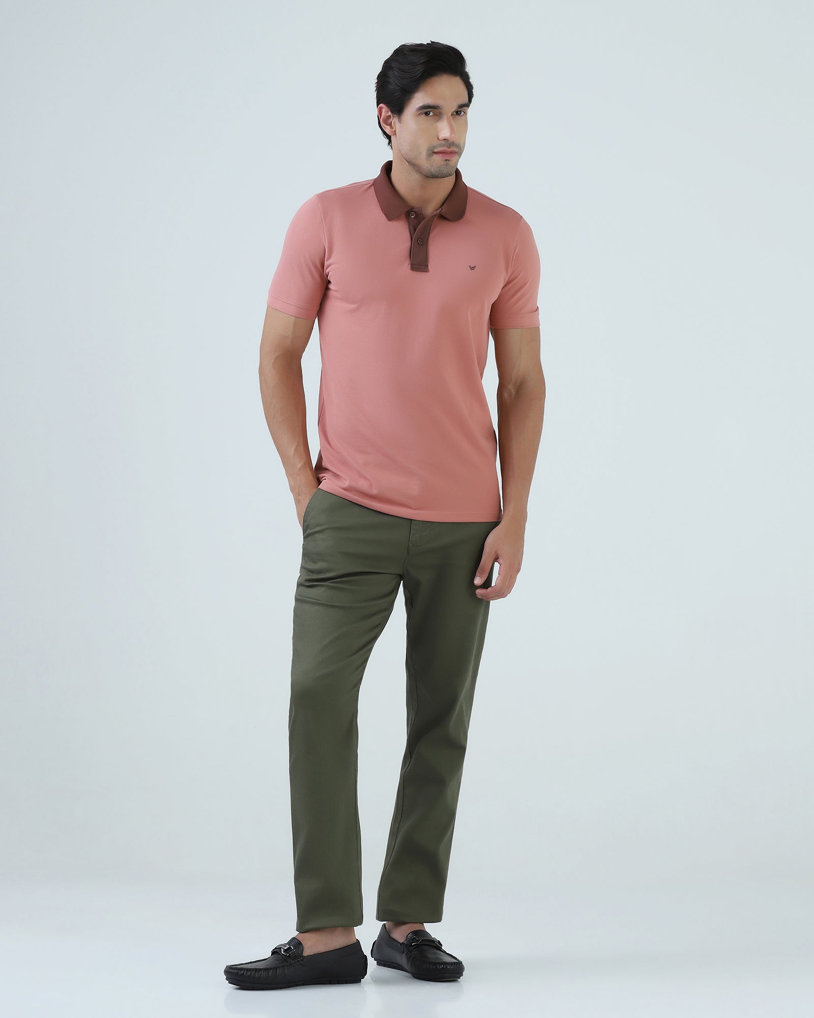 Olive Textured Khakis - Fint