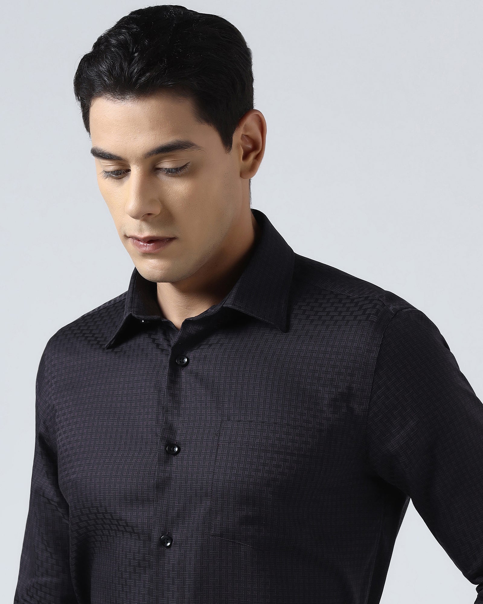 Plum Non Iron Textured Shirt - Elodie