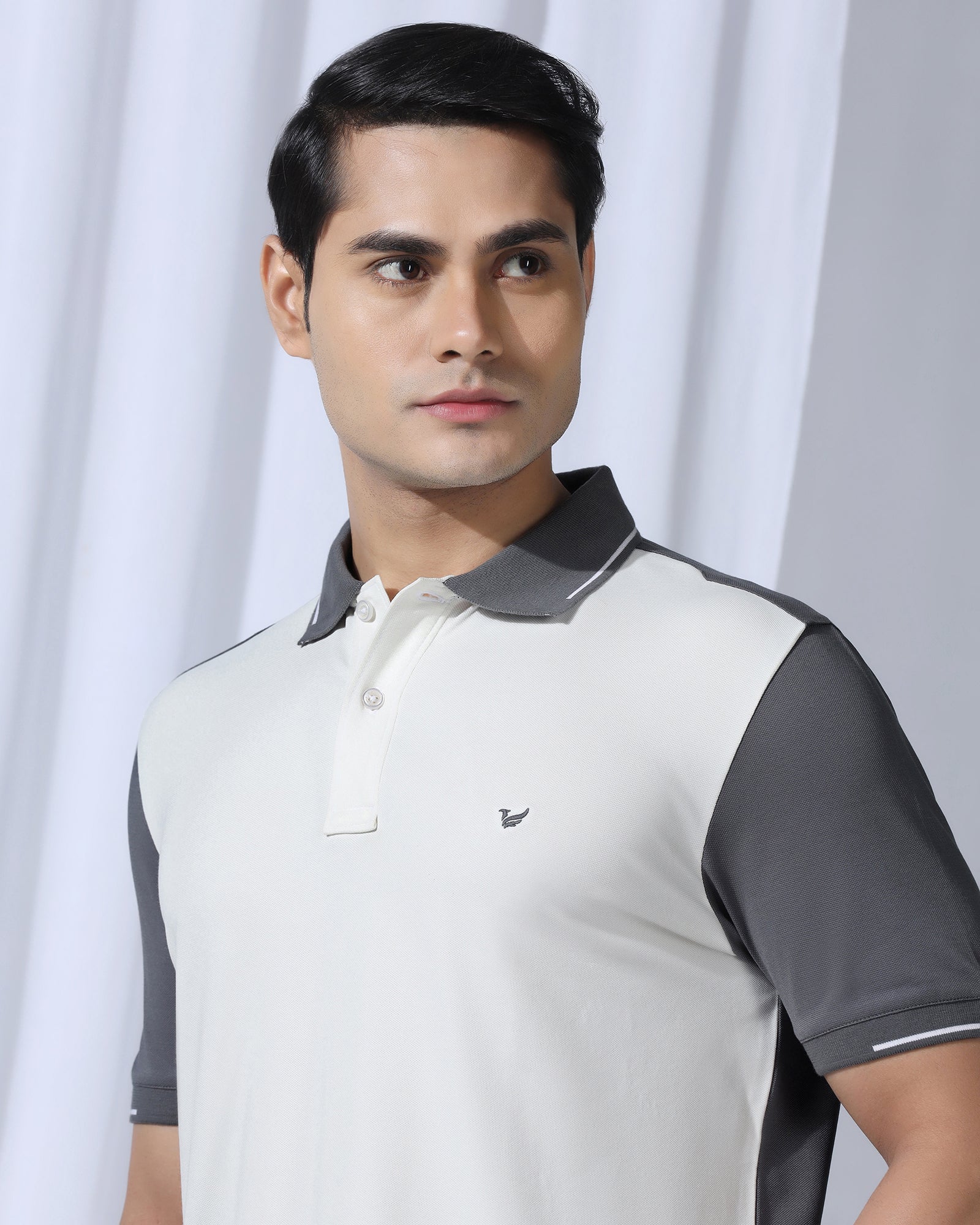 Polo Grey Solid T-Shirt - Mike