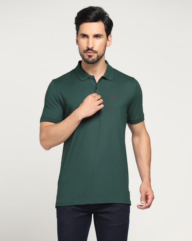 Must Haves Polo Green Solid T-Shirt - Yuki