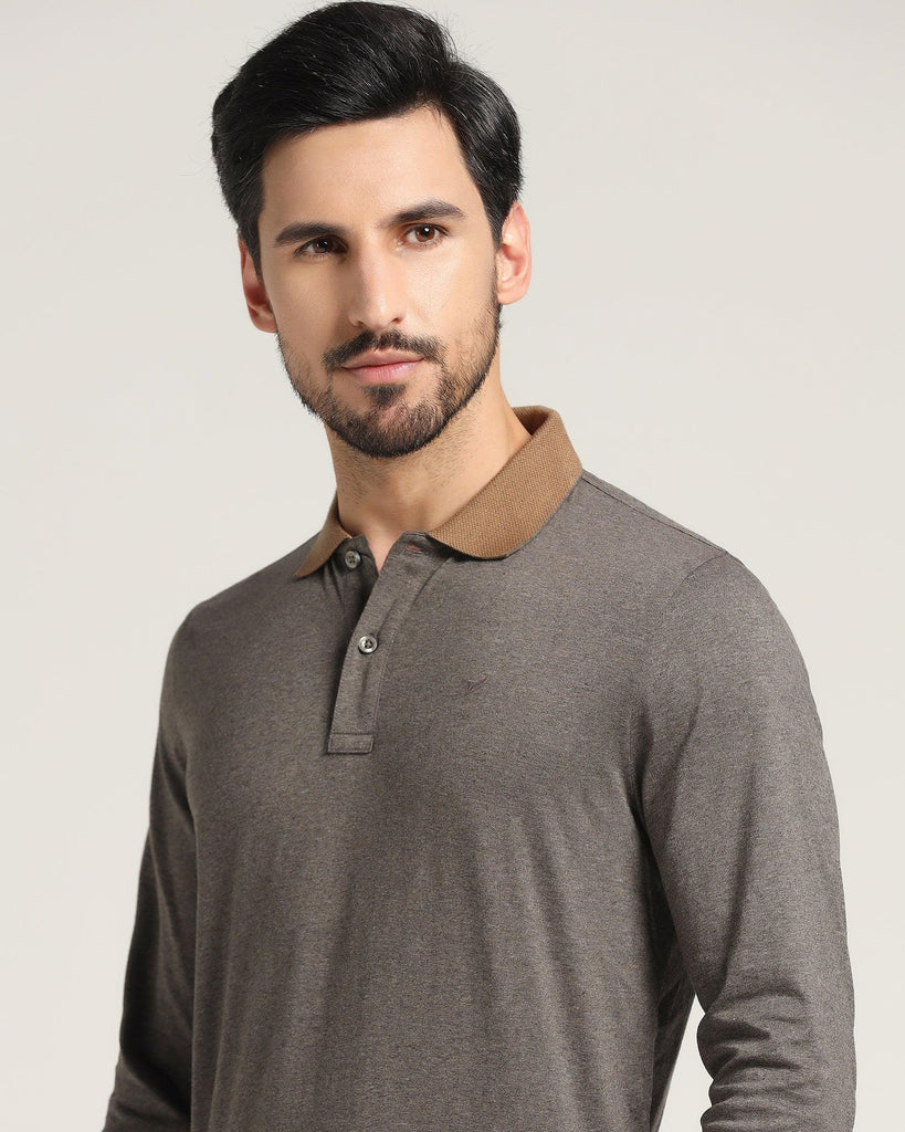 Polo Beige Solid T-Shirt - Leo