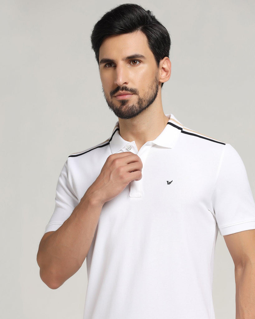 Polo White Solid T-Shirt - Kuro