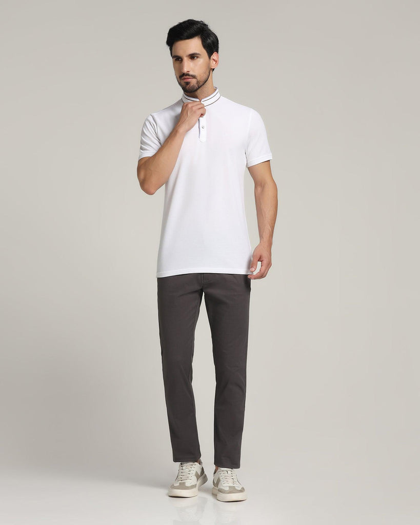 Mandarin Collar White Solid T-Shirt - Mortal