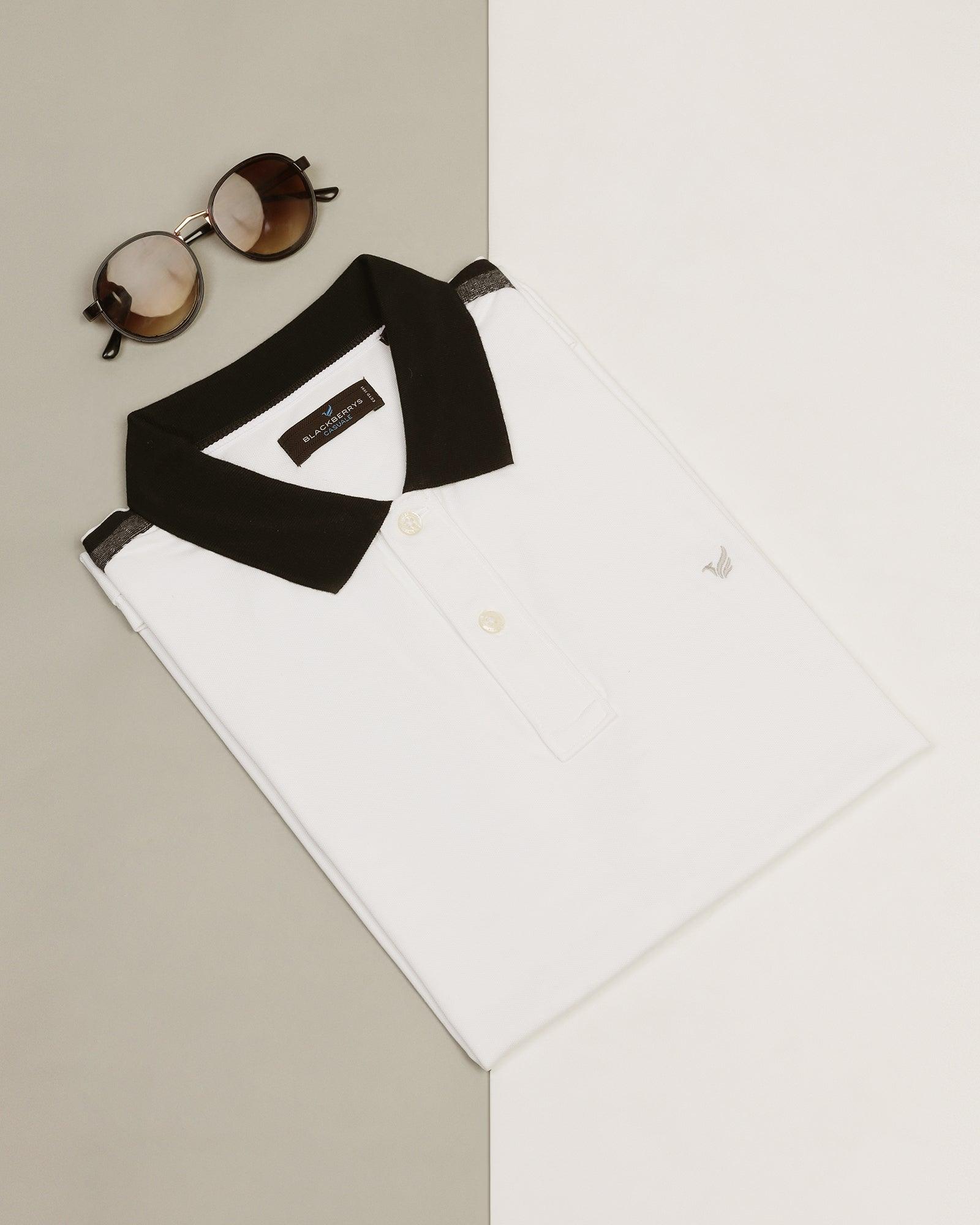 Polo White Solid T-Shirt - Houten - Blackberrys