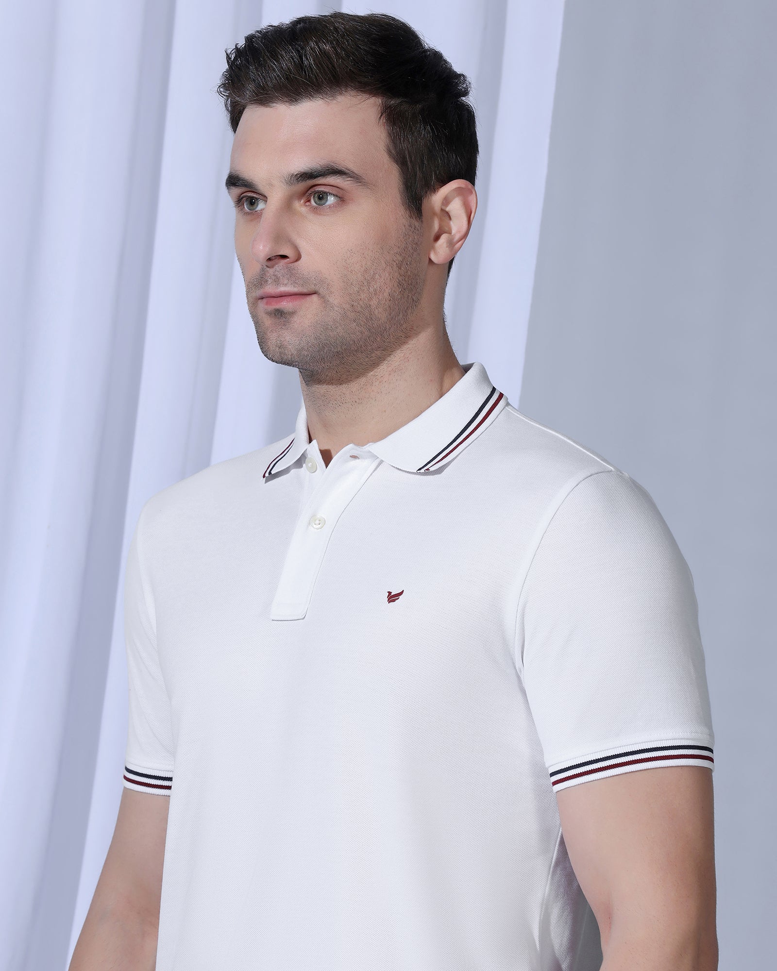 Polo White Solid T-Shirt - Zephyr