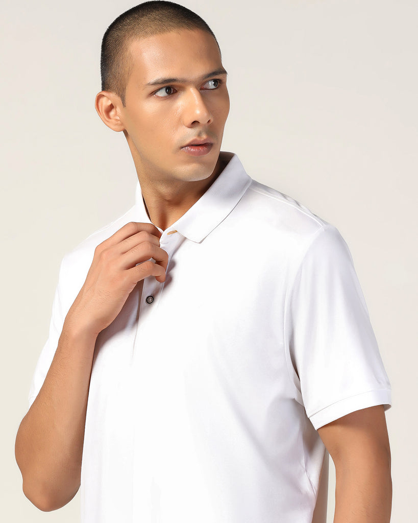 Polo White Solid T-Shirt - Toll