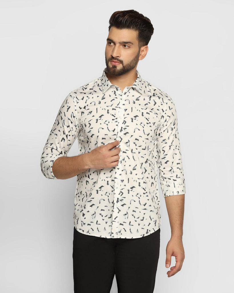 Casual White Printed Shirt - Maze