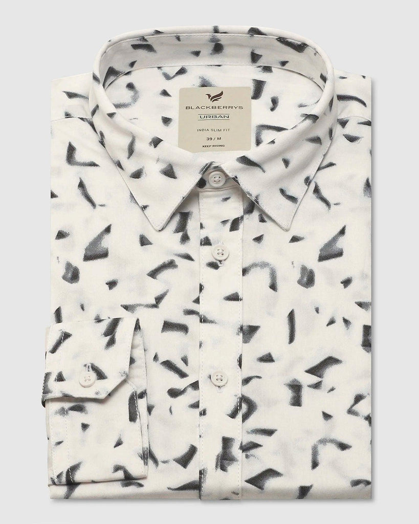 Casual White Printed Shirt - Maze