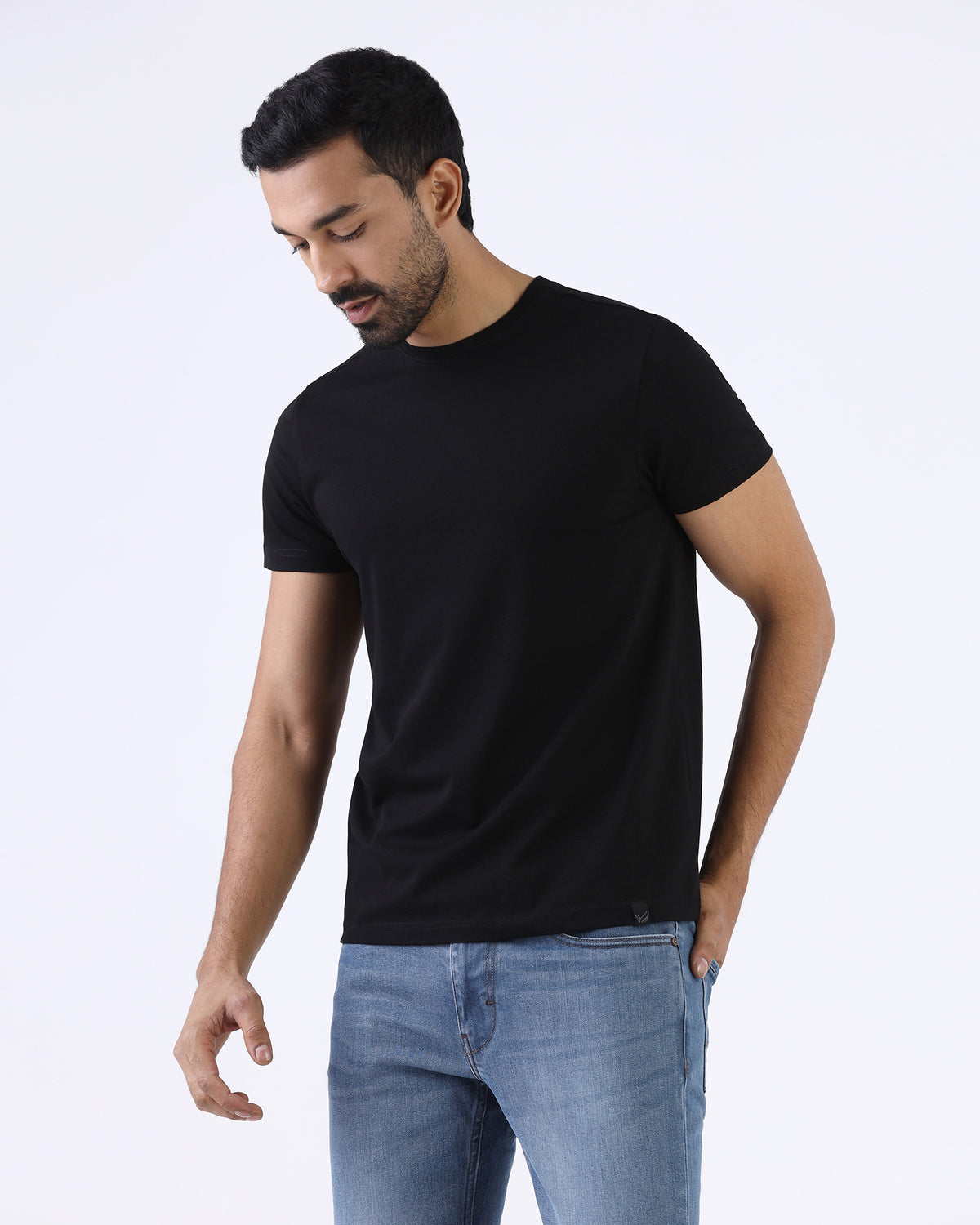 Black Crew Neck Solid T-Shirt - Twinn