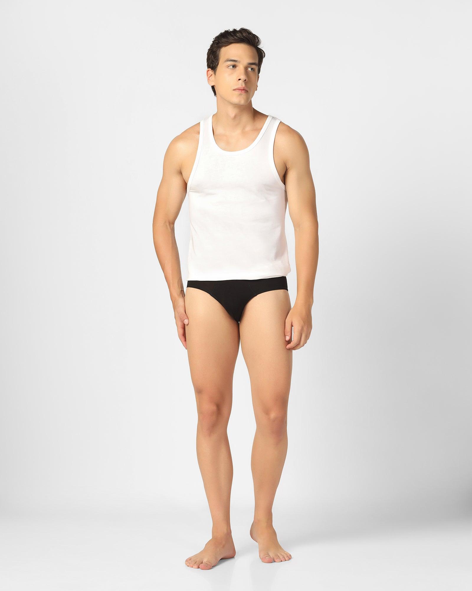 Regular Fit Vest In White (New Bancas) - Blackberrys