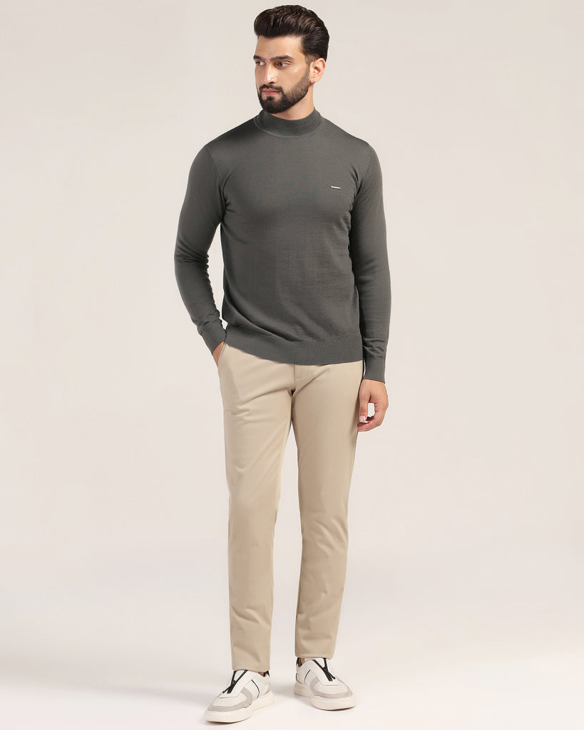 Round Neck Kelp Solid Sweater - Jester