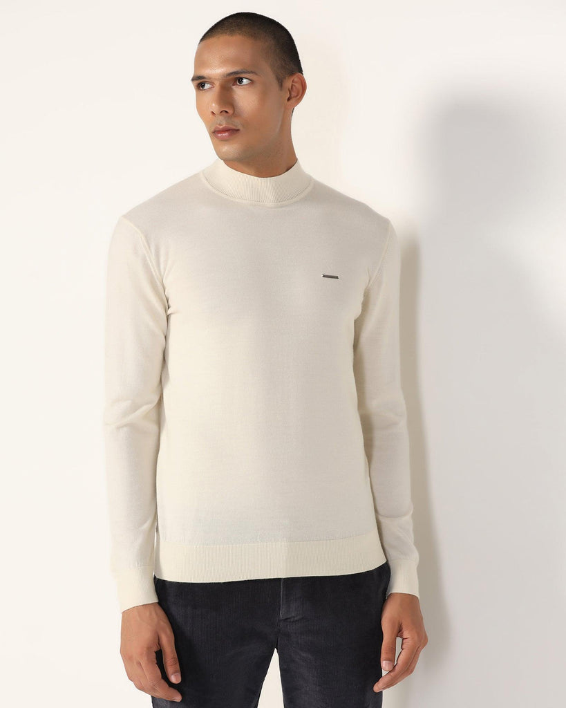 Round Neck Off White Solid Sweater - Jester