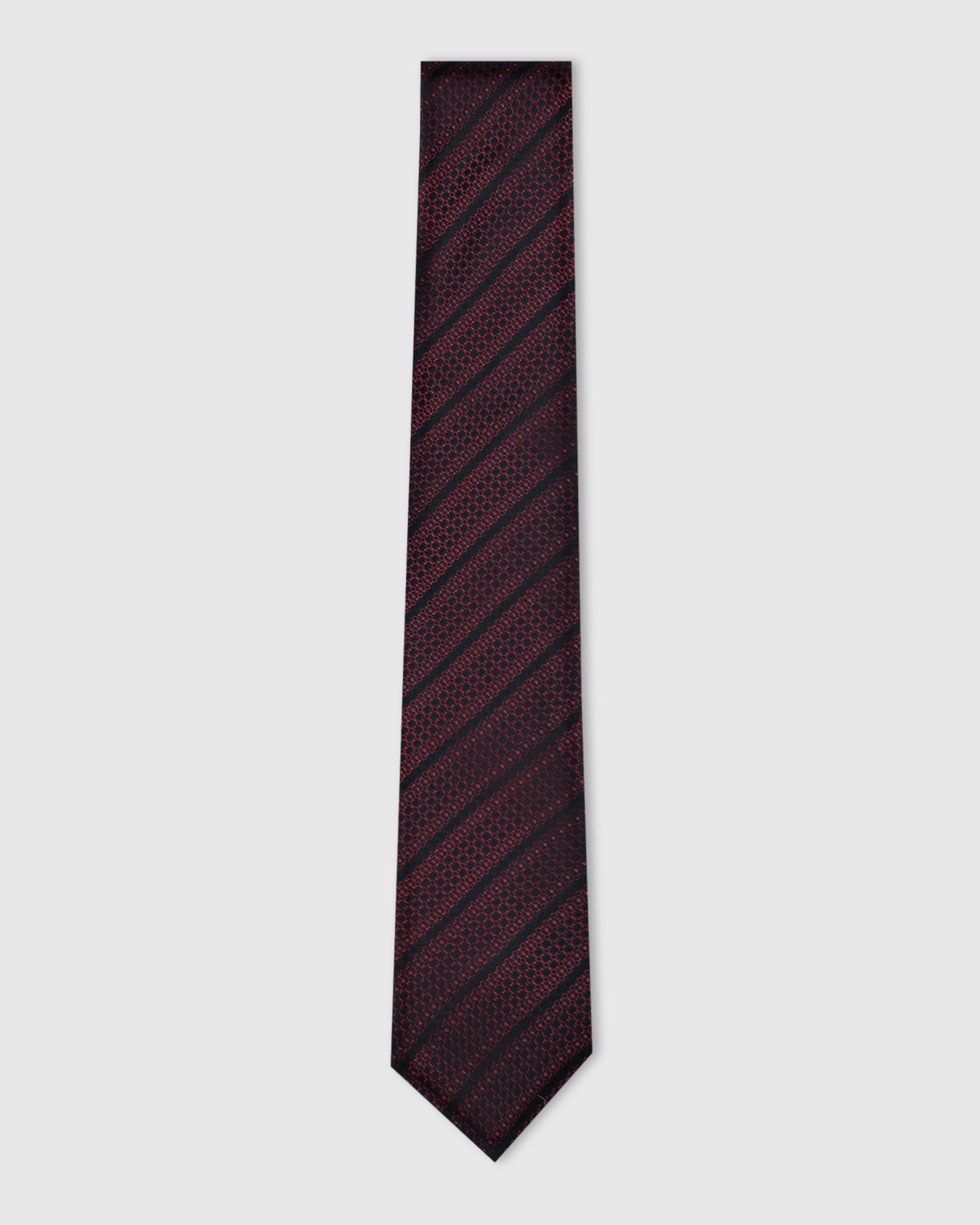 Silk Maroon Jacquard Tie - Vaso