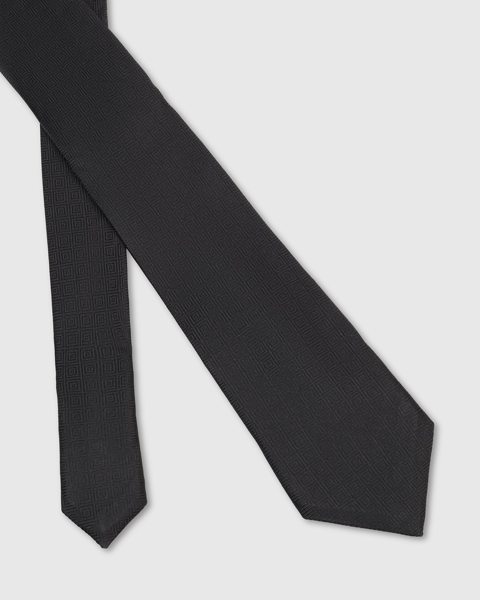 Silk Black Jacquard Tie - Varda