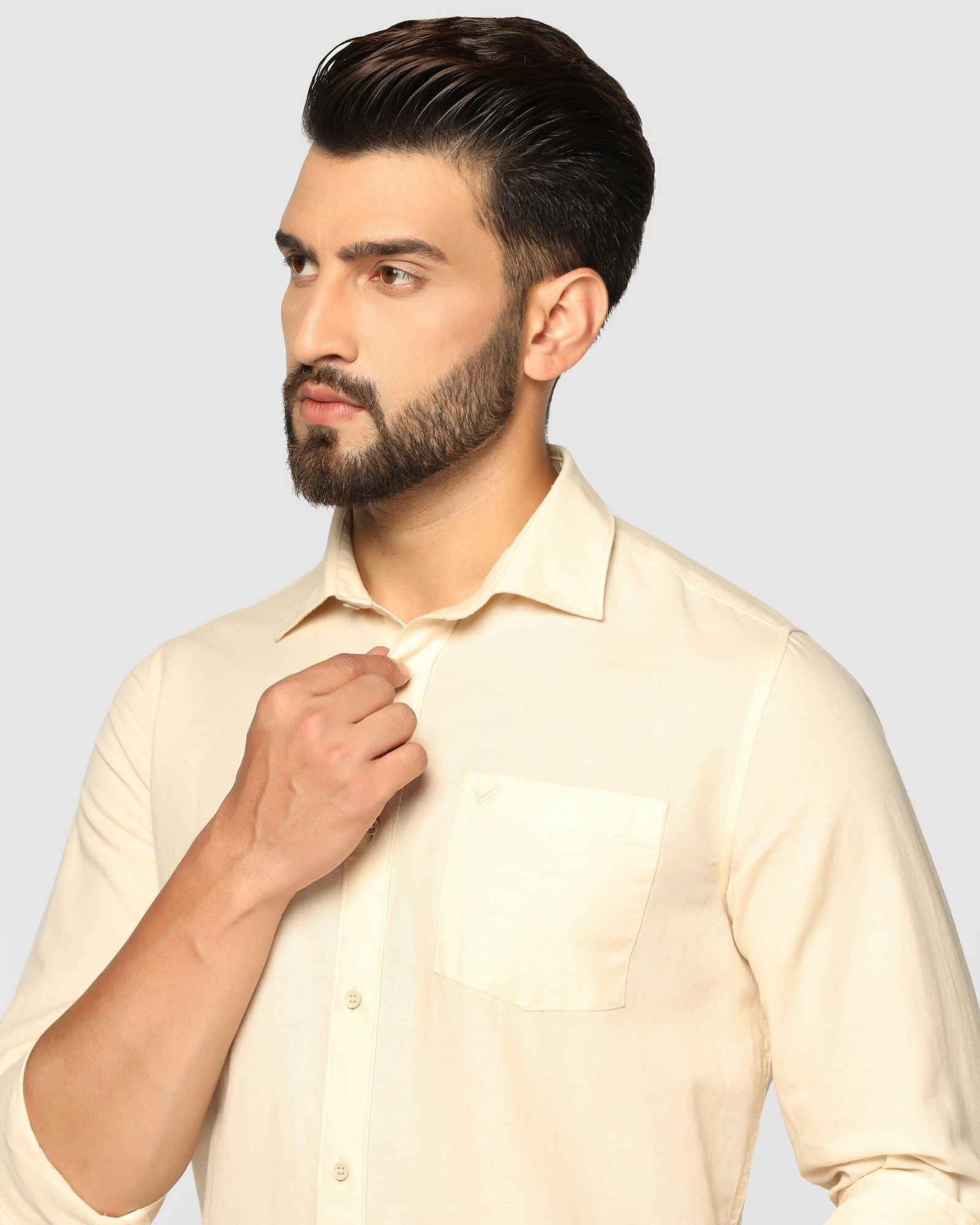 Casual Shirt In Beige (Lang) - Blackberrys