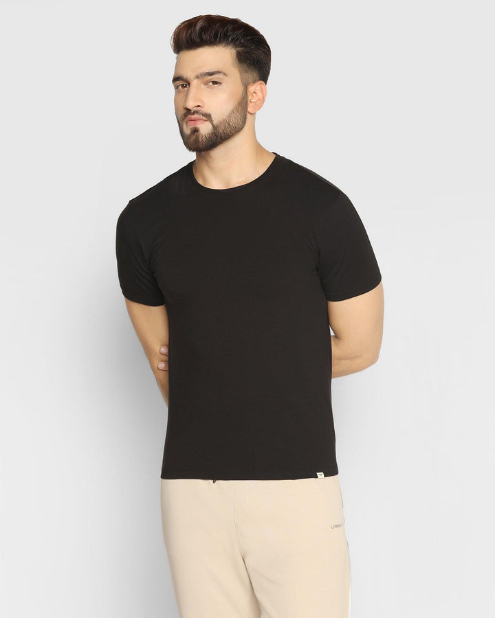 Crew Neck Black Solid T-Shirt - Hola