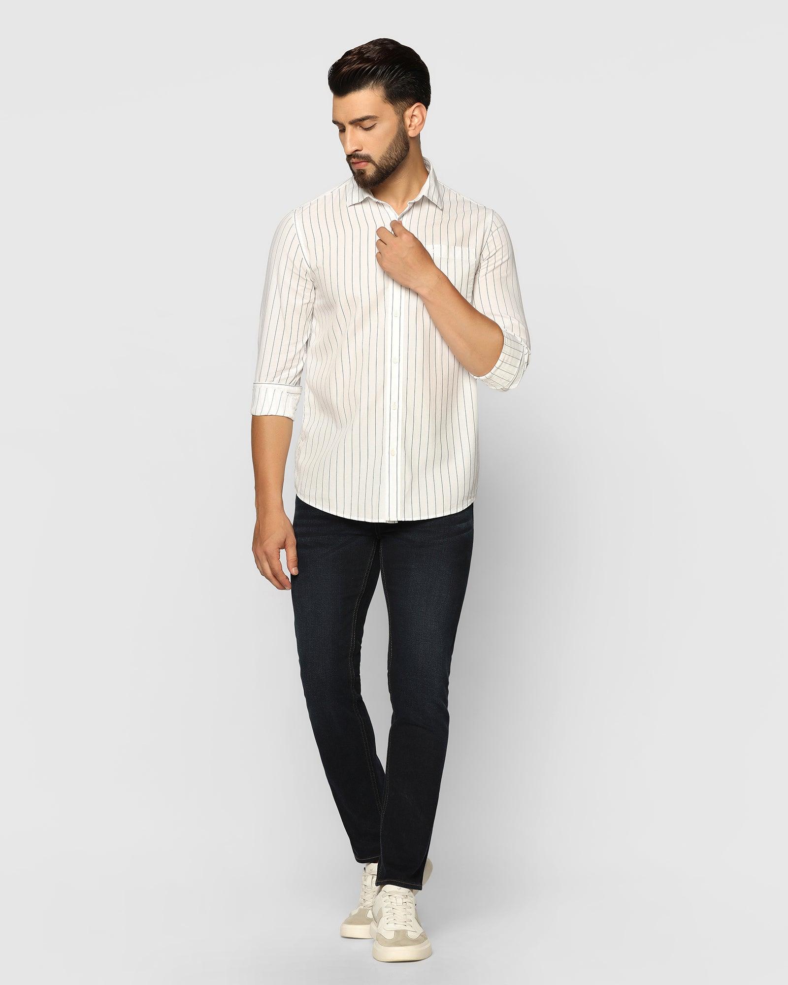 Stripe Casual Shirt In White (Congo) - Blackberrys