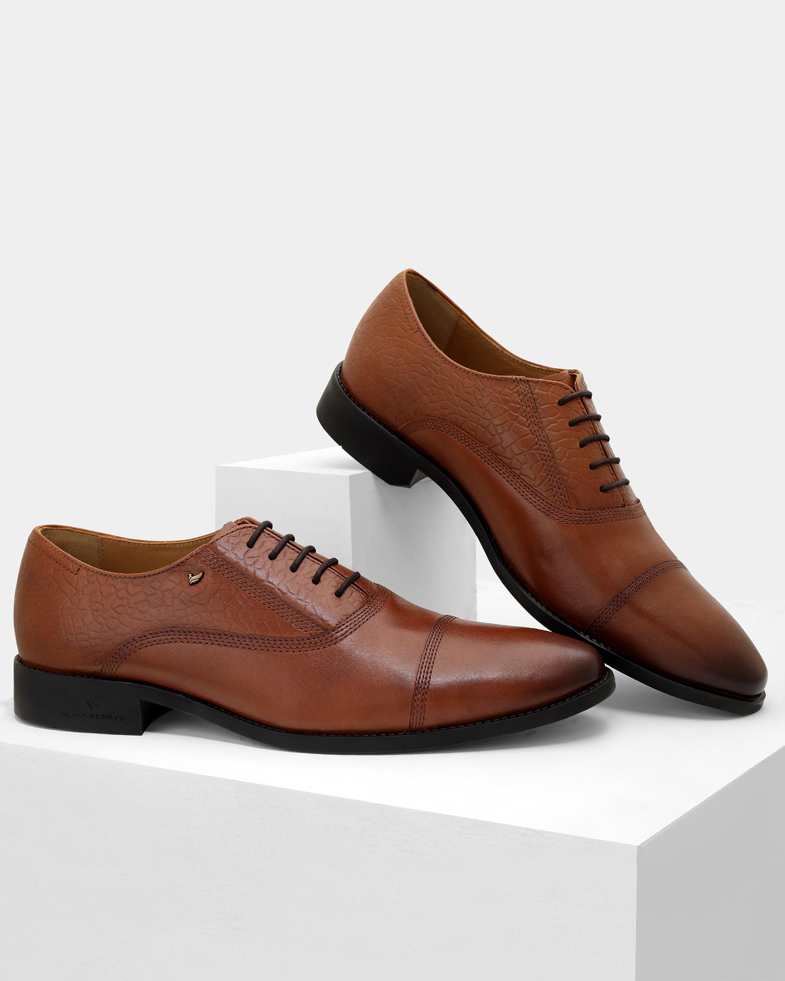 Tan Solid Oxford Shoes - Wilmoree