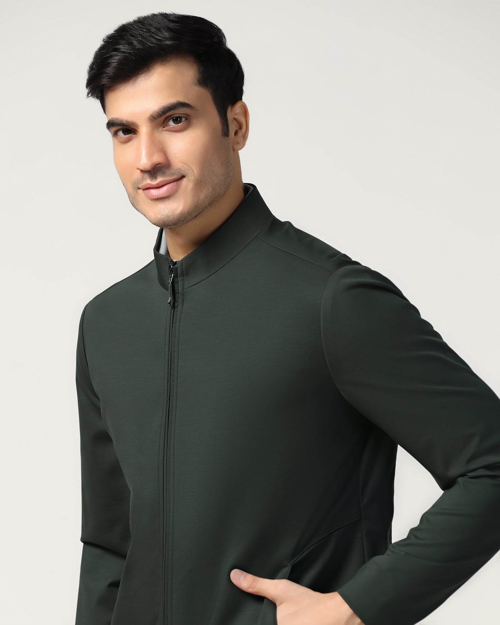 TechPro Green Solid Zipper Jacket - Ioniq