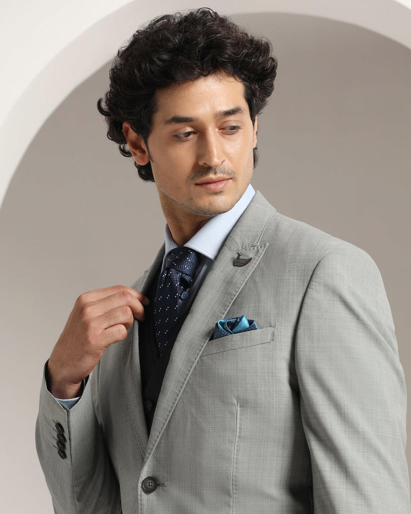 Three Piece Grey Textured Formal Suit - Amtopm