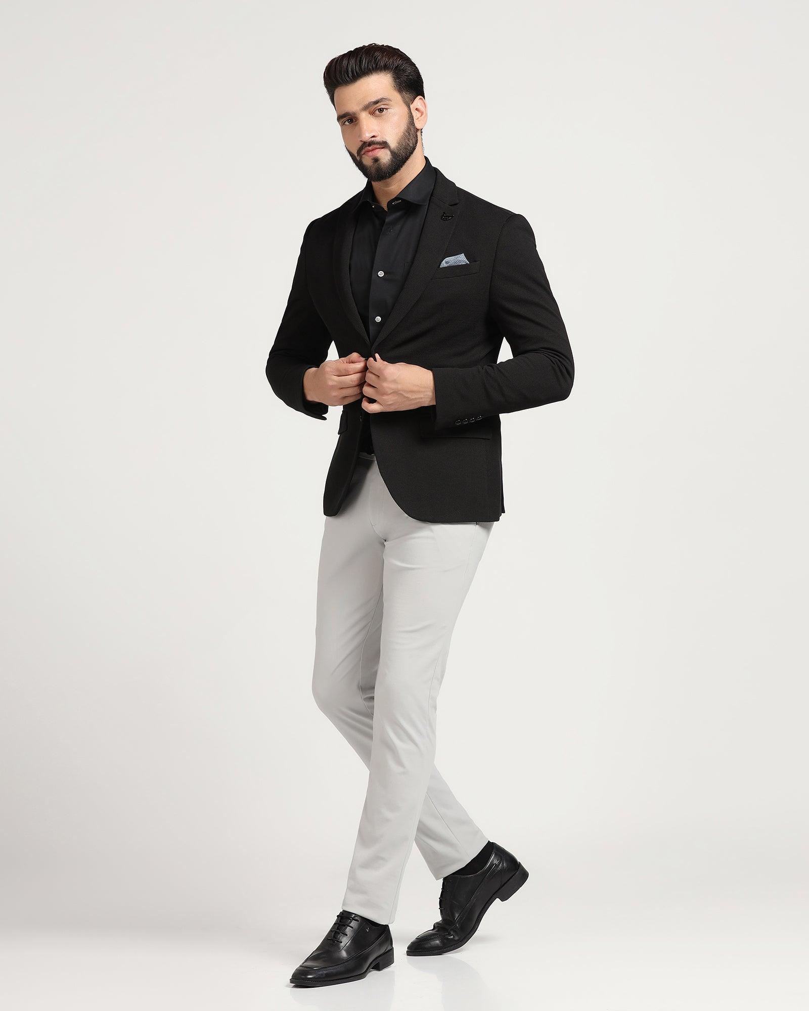 Buy online White Solid Single Breasted Formal Blazer from Blazers for Men  by Tahvo for ₹2979 at 40% off | 2024 Limeroad.com