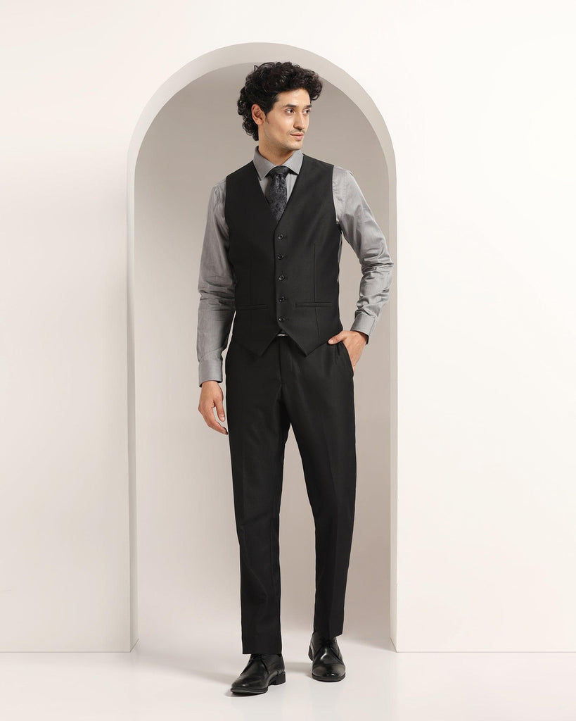 Three Piece Black Solid Formal Suit - Raydon