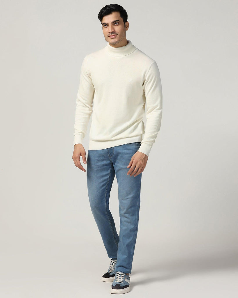 Turtle Neck Off White Solid Sweater - Lake