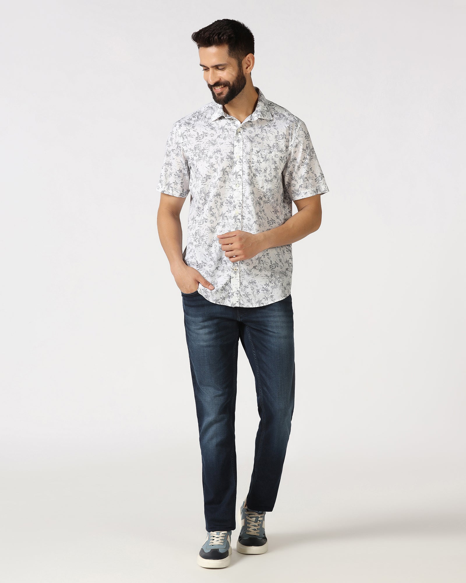 White Half Sleeve Printed Shirt - Holten