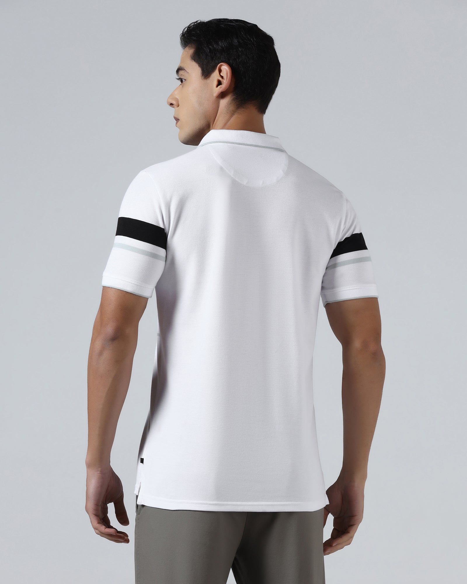 White Stripe Polo - Bandera