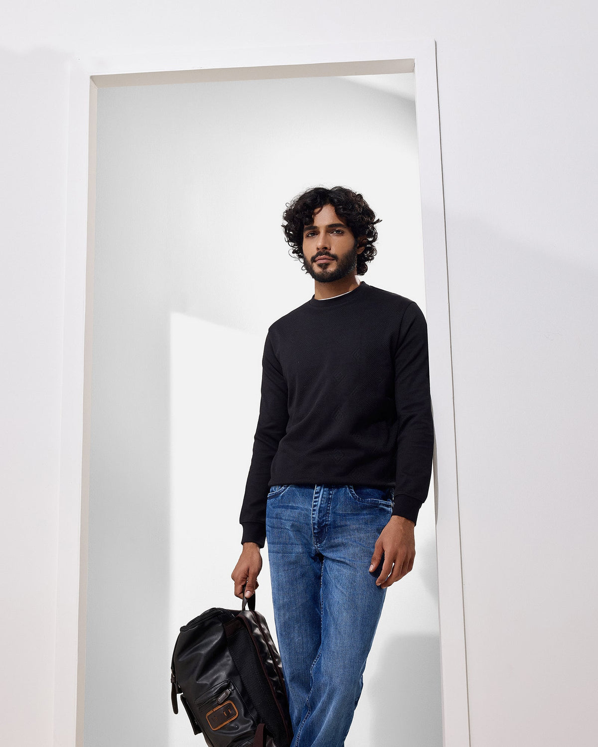 Black Textured Sweatshirt - Shopy