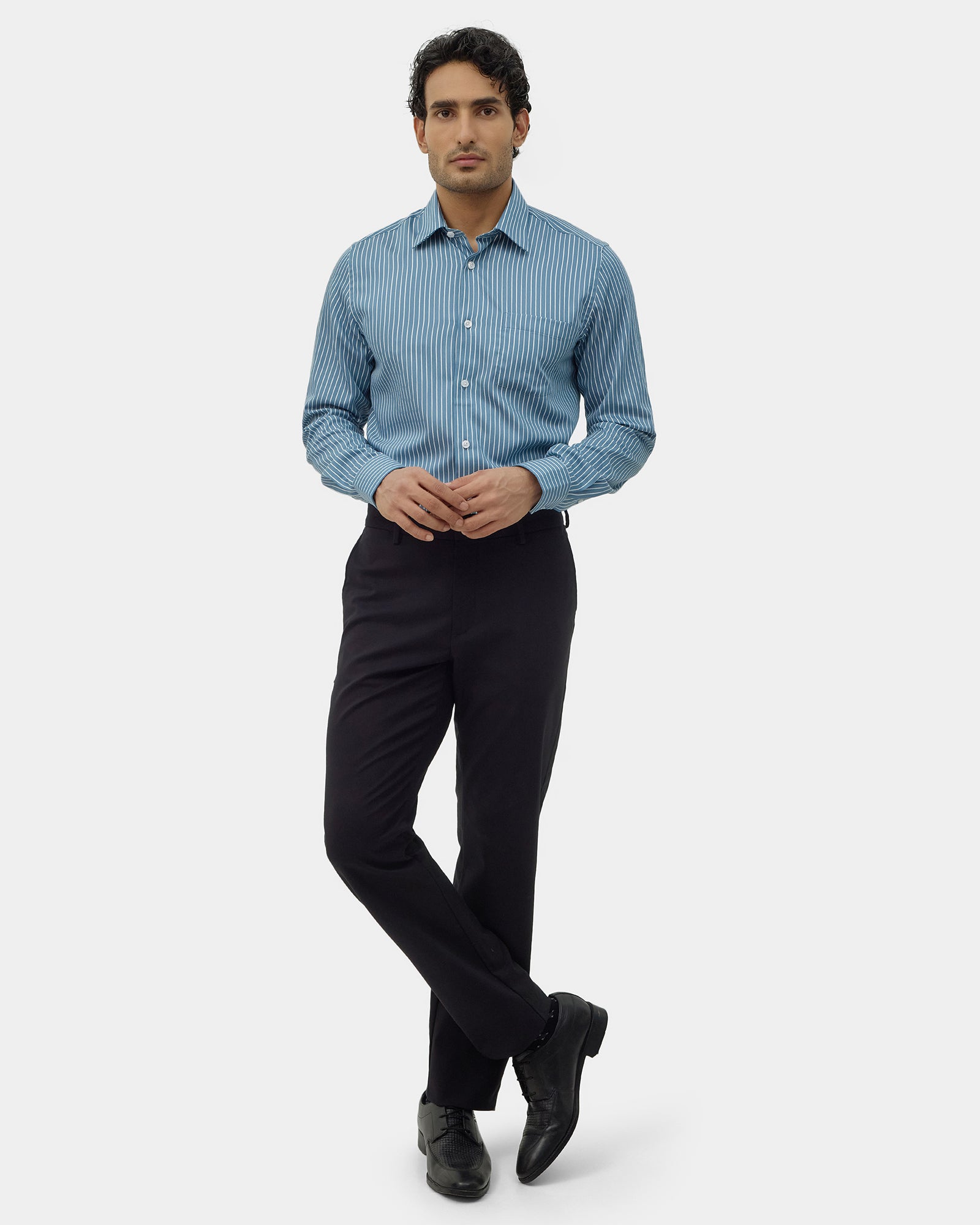 Black Unwrinkle Solid Khakis - Elgon