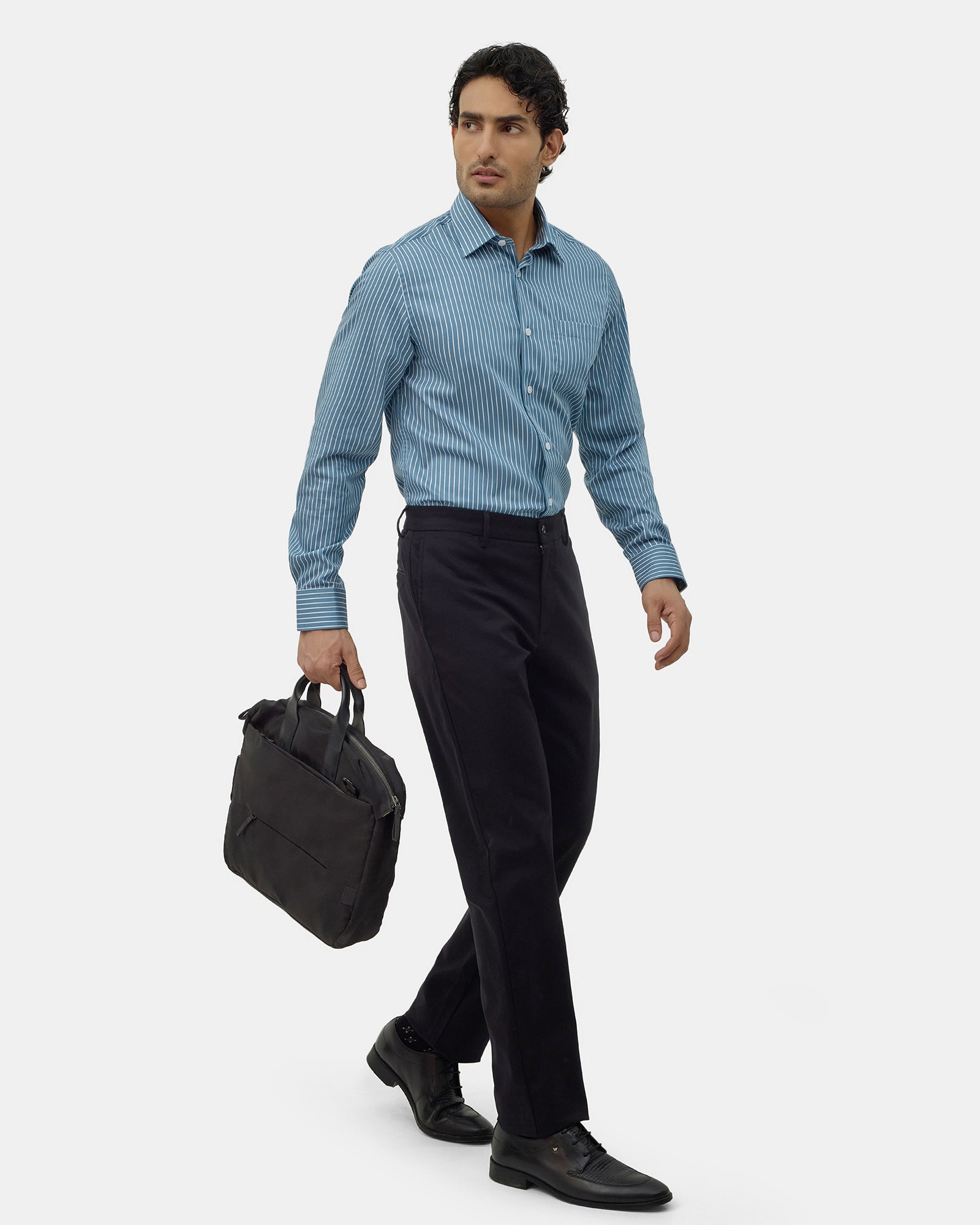 Black Unwrinkle Solid Khakis - Elgon