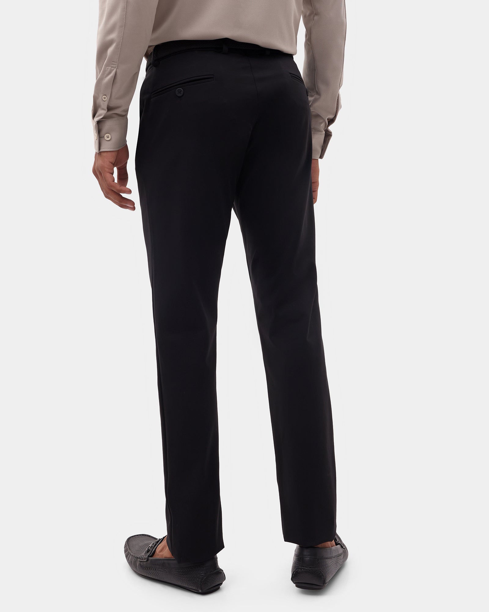Must Haves Black Solid Khakis - Ziea