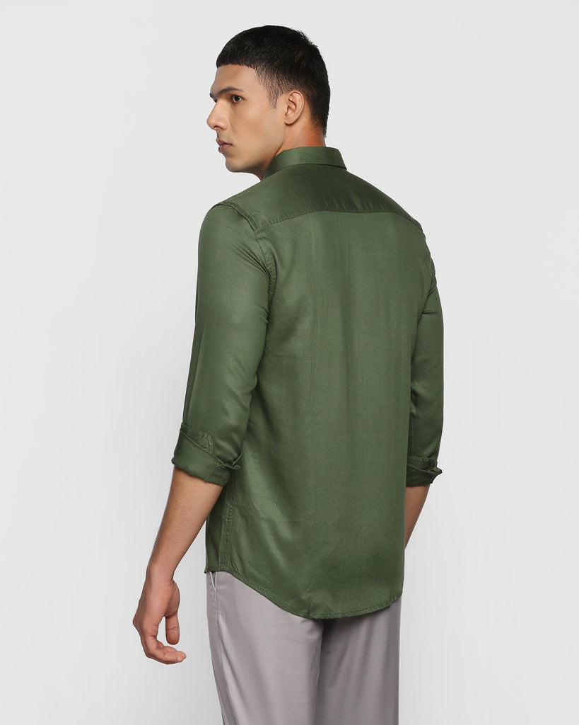 Casual Olive Solid Shirt - Zing