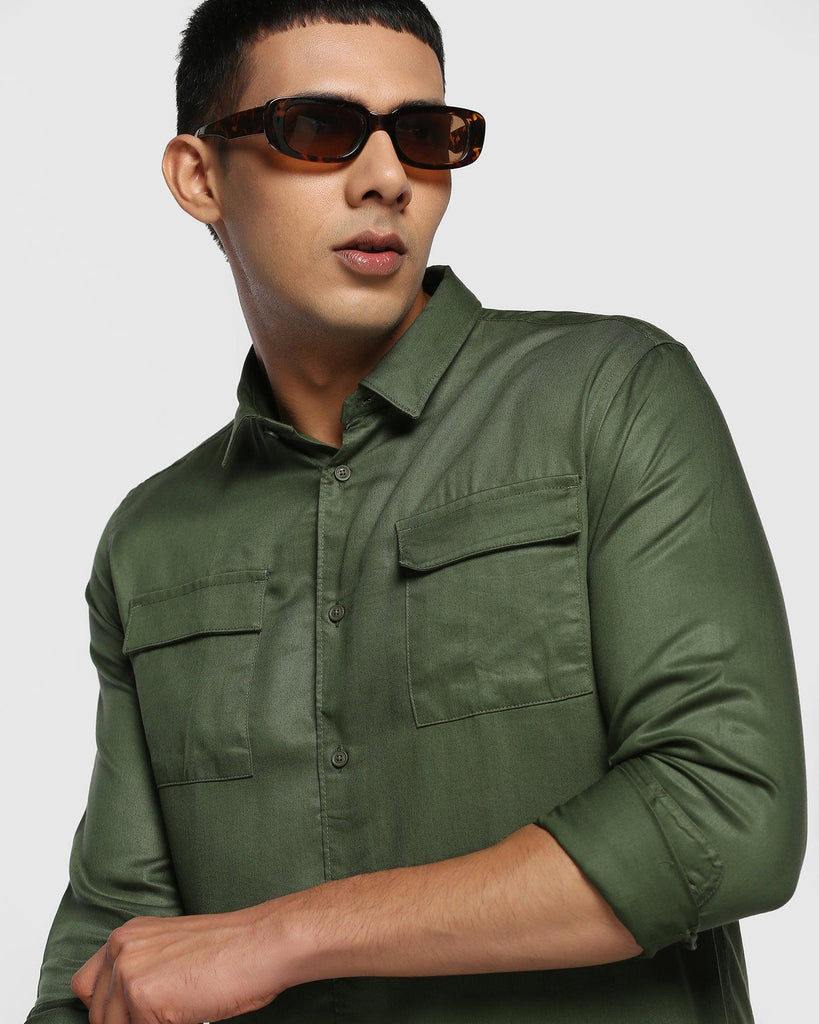 Casual Olive Solid Shirt - Zing